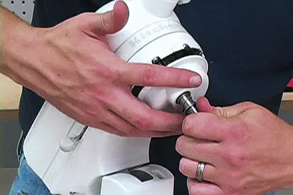 KitchenAid robotgép szervizelés közben